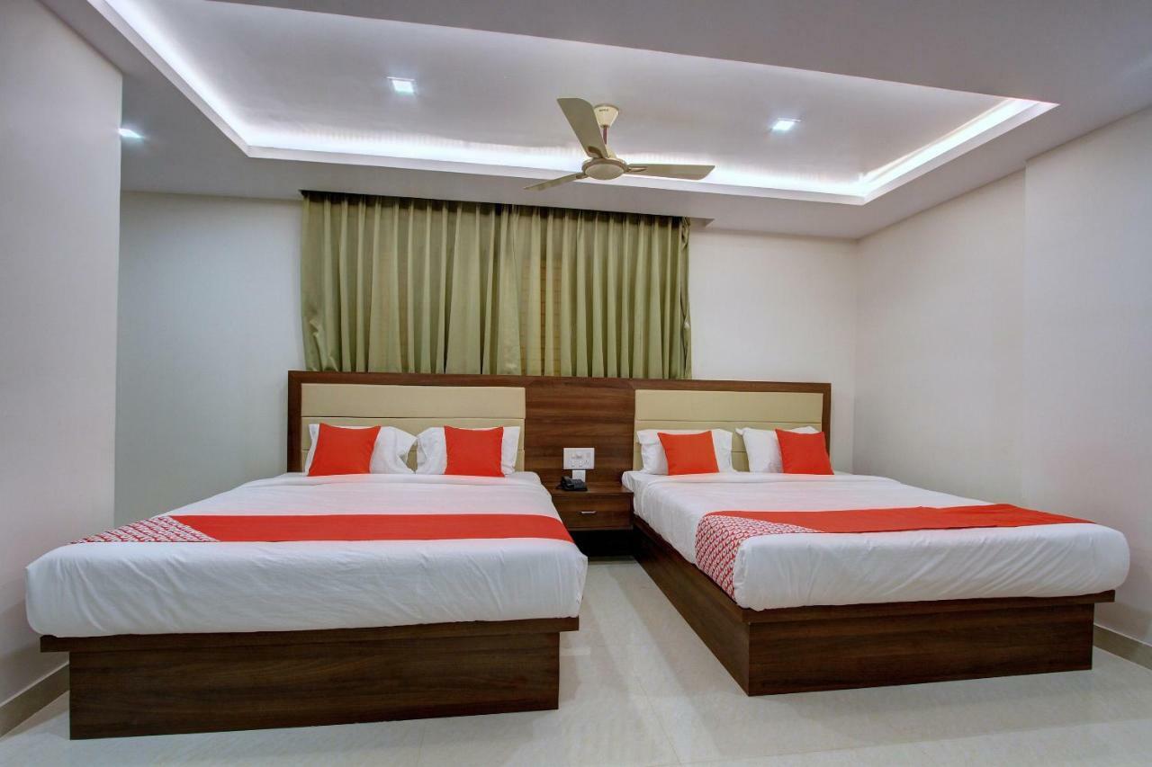 Hotel Ambika International Byndoor Bainduru Exterior photo